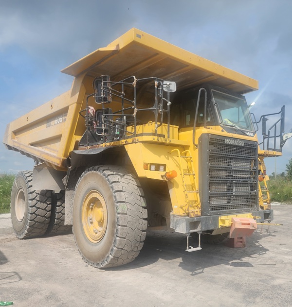 2010 Komatsu HD605-7