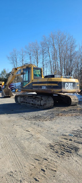 1996 CAT 325BL 