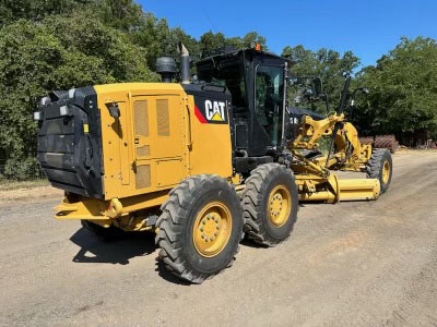 2014 CAT 12M