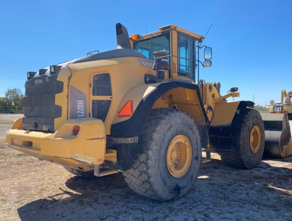 2015 Volvo L220H