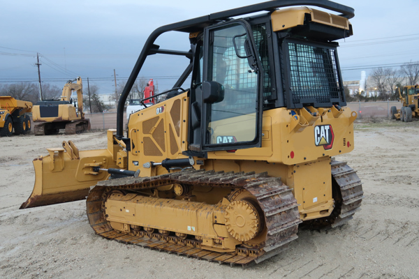 2021 CAT D1