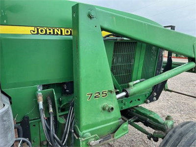 1997 John Deere 725