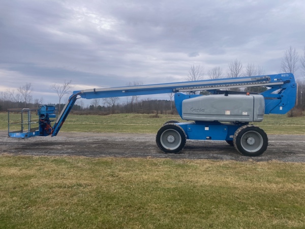 2011 Genie Z-80/60