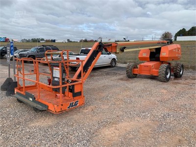 2019 JLG 660SJ