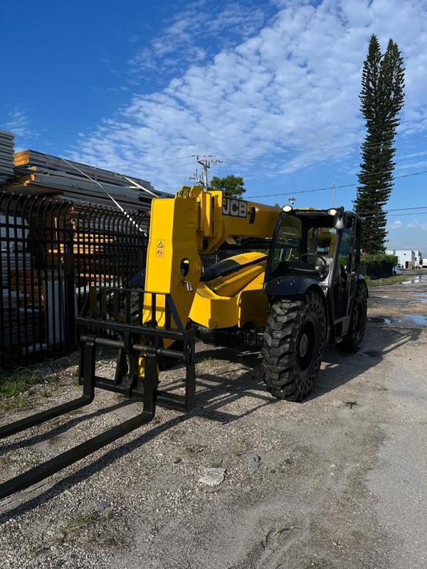 2014 JCB 507-42