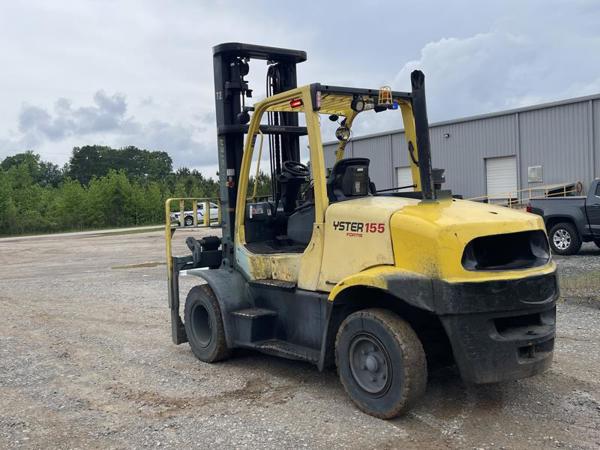 2017 Hyster H155FT