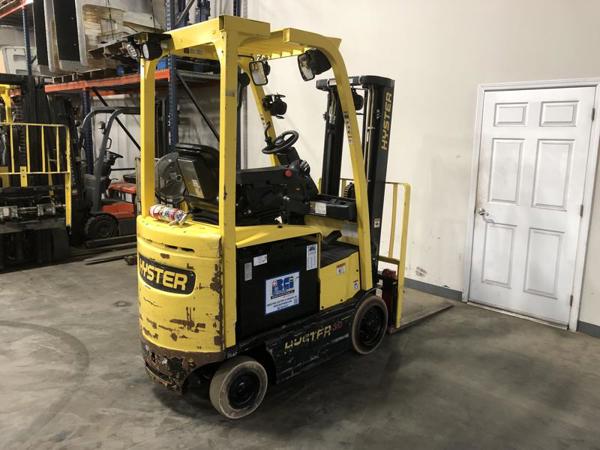 2017 Hyster E30XN