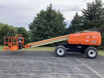 2023 JLG 600S