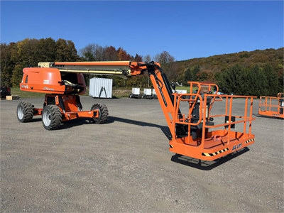 2020 JLG 670SJ