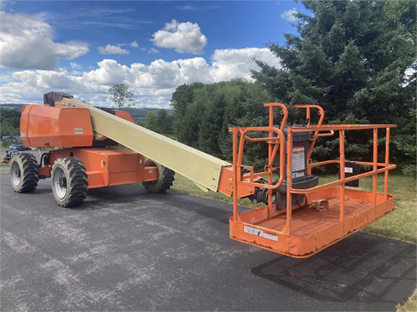 2016 JLG 600S