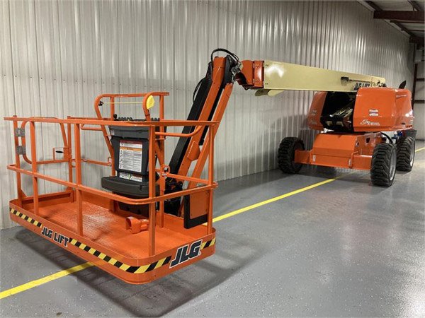 2022 JLG 660SJ