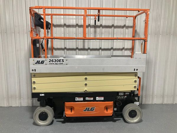 2024 JLG 2630ES