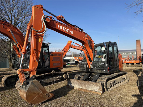 2020 Hitachi ZX135US-6