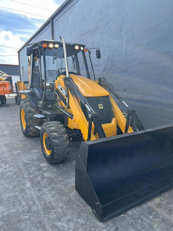 2018 JCB 3CX14