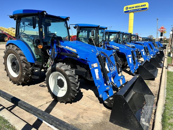 2023 New Holland Workmaster 75