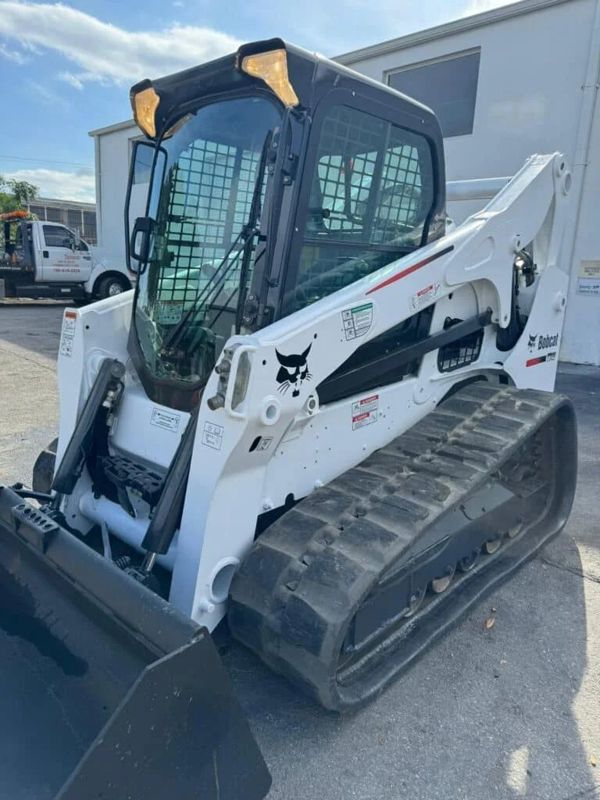 2019 Bobcat T740