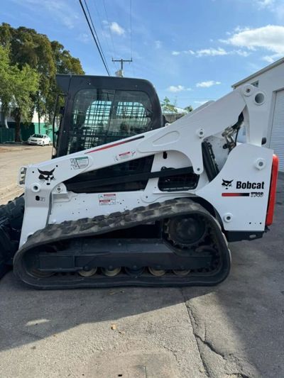 2019 Bobcat T740