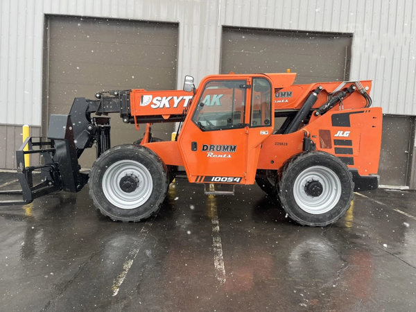 2019 SkyTrak 10054