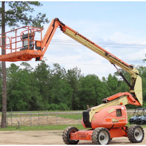 2011 JLG 600AJ