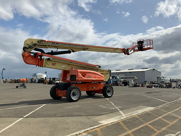 2012 JLG 1250AJP