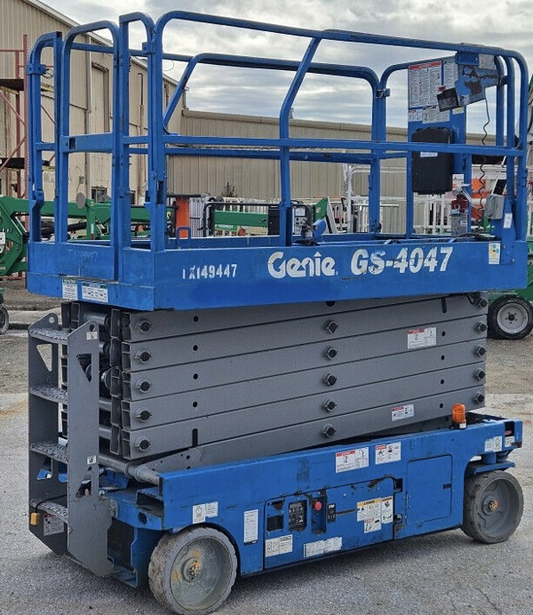 2016 Genie GS-4047