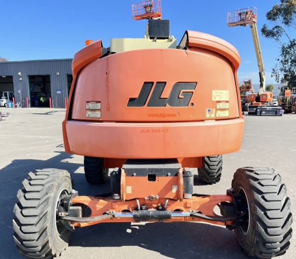 2016 JLG 450AJ