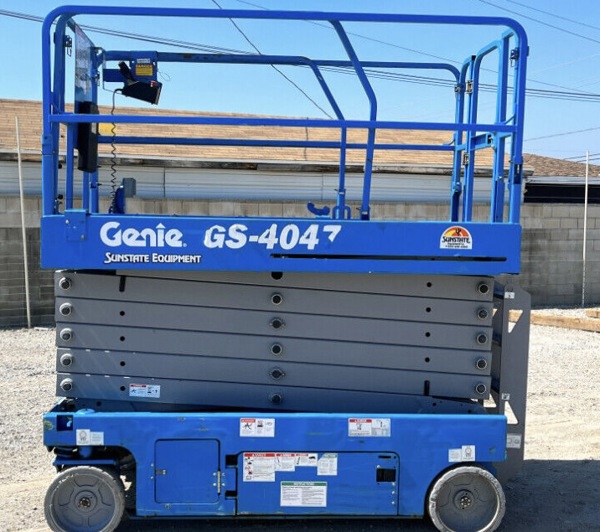 2016 Genie GS-4047