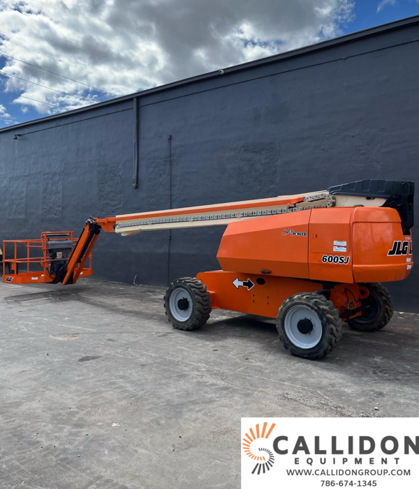 2016 JLG 660SJ