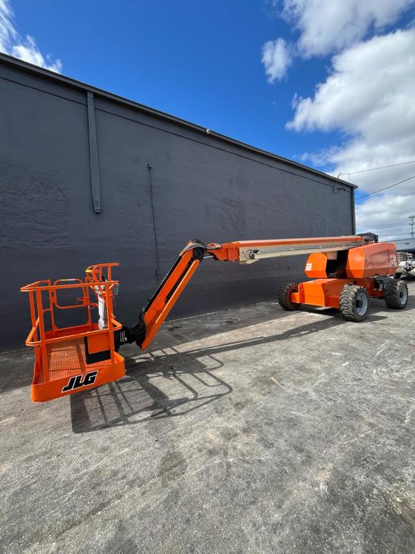 2016 JLG 660SJ