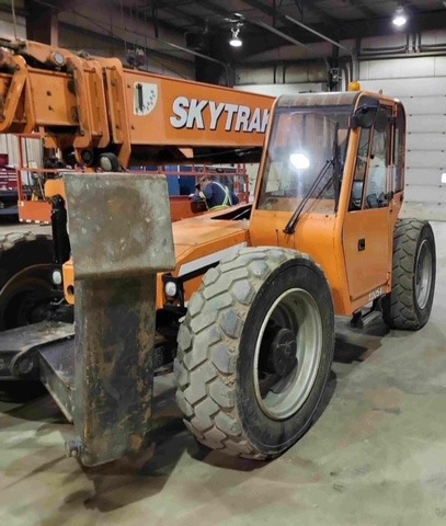 2014 SkyTrak 10054