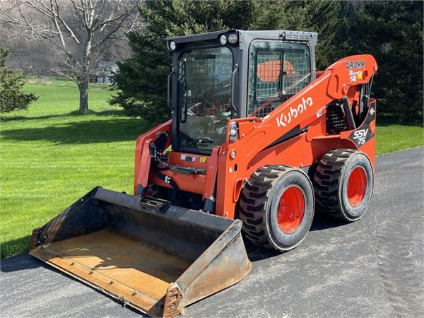 2023 Kubota SSV75