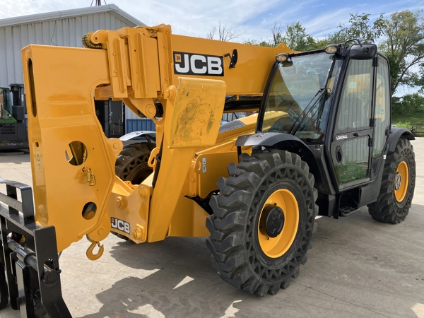 2017 JCB 510-56