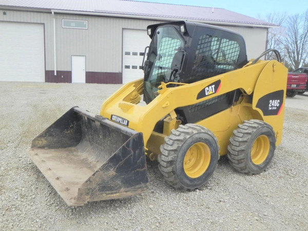 2012 CAT 246C