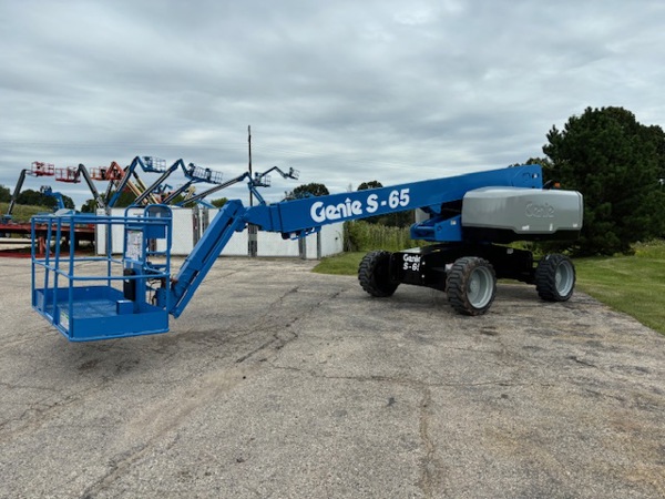 2015 Genie S-65