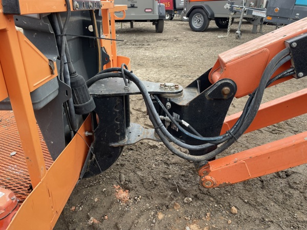 2015 JLG 460SJ