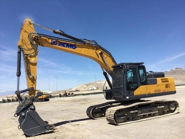 2020 XCMG XE250U