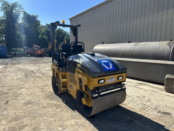 2021 XCMG XMR303S