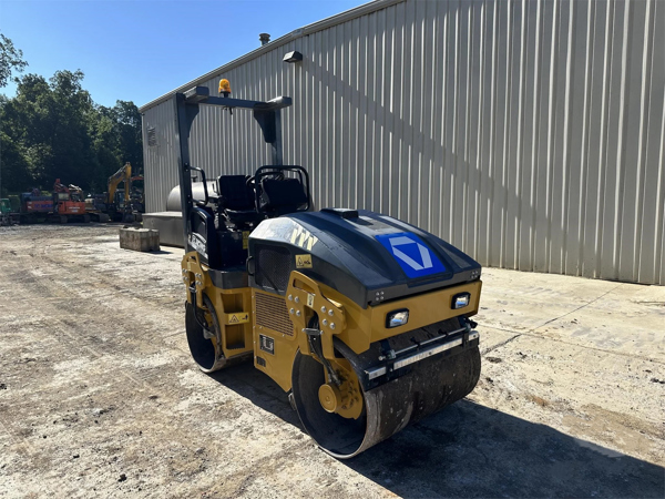 2021 XCMG XMR303S