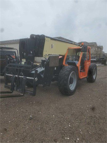 2015 JLG 1255