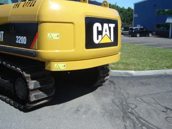 2011 CAT 320D