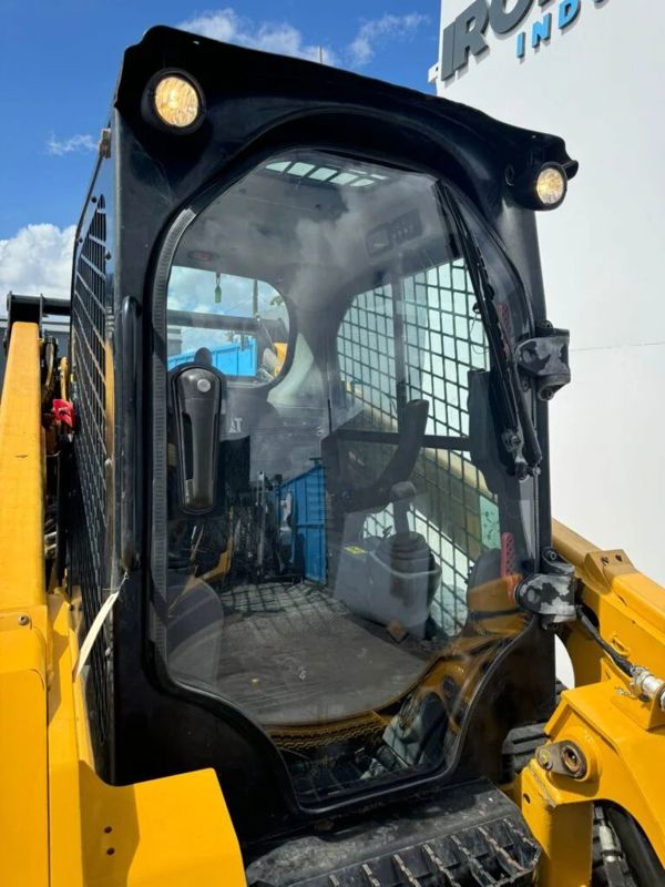 2018 CAT 289D