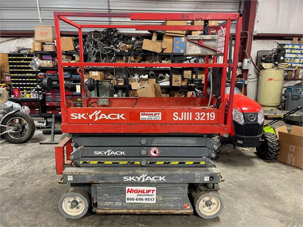 2014 Skyjack SJ3219