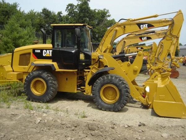 2013 CAT 938K