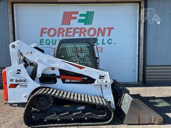 2019 Bobcat T740