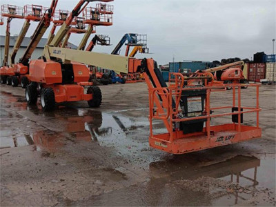 2010 JLG 860SJ