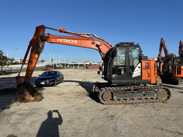 2021 Hitachi ZX135US-6