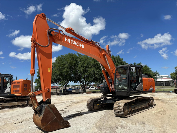 2019 Hitachi zx2006