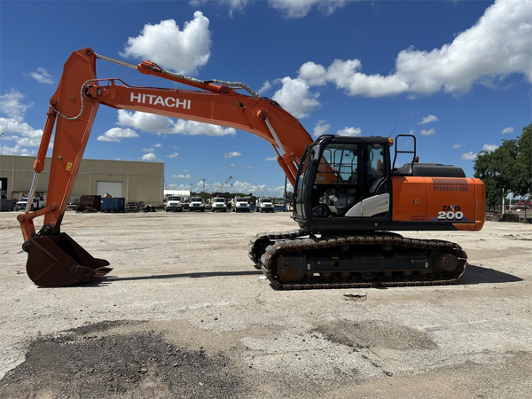 2019 Hitachi zx2006