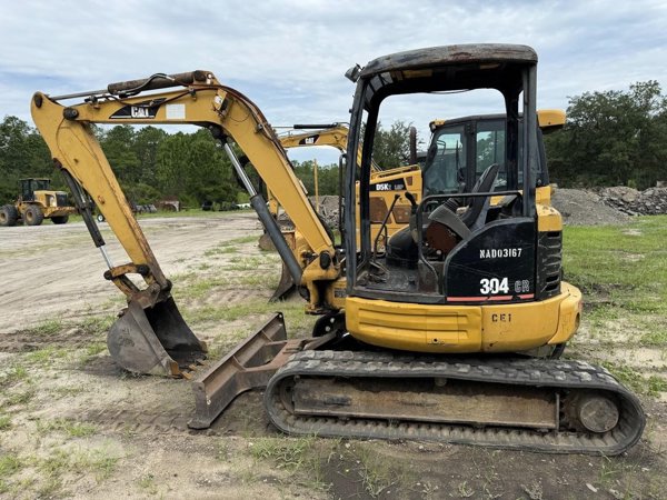 2006 CAT 304 CR