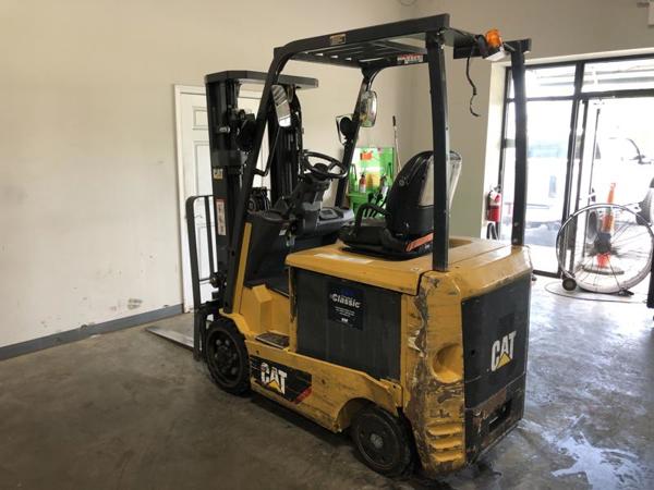 2017 CAT EC22N2